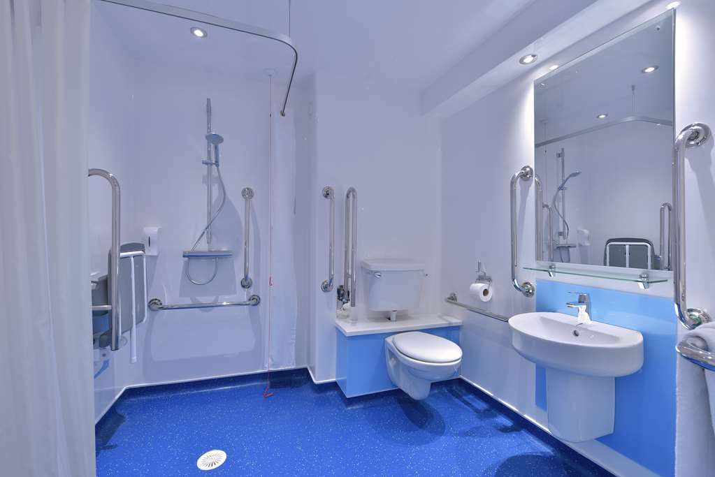 Travelodge Northwich Lostock Gralam Room photo
